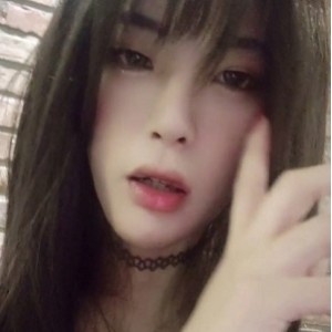 onlyfans系列『Me1adinha』妹子日常私拍