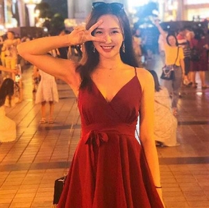 onlyfans系列甜美已婚少女（小奴隶橙子），喜欢玩多人运动+[326V-895M]