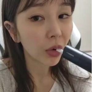 高颜值女主播韩安冉直播系列1V2.6G，1080P清晰度，百度云下载，解压密码必看